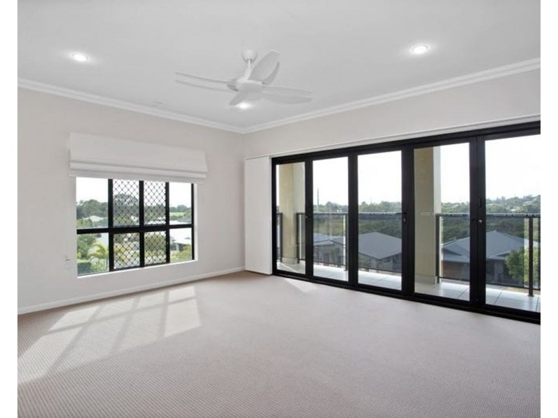 47 Cinnamon Drive, Glenella QLD 4740