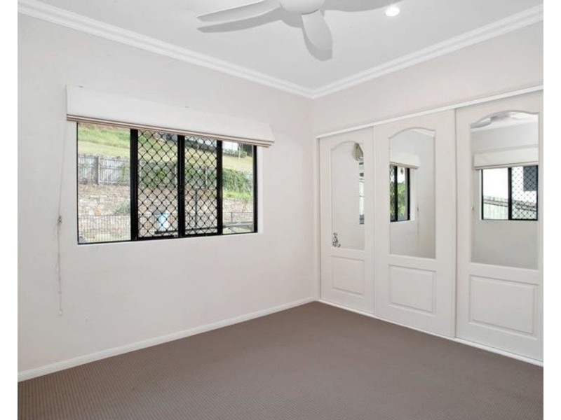 47 Cinnamon Drive, Glenella QLD 4740
