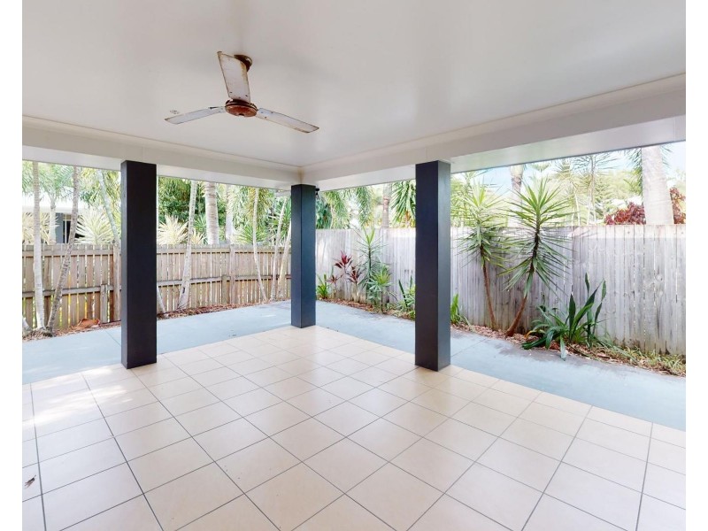 136 Waverley Street, Bucasia QLD 4750
