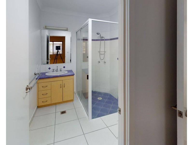 136 Waverley Street, Bucasia QLD 4750