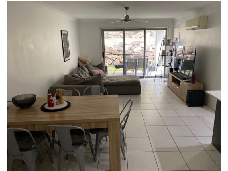 2/41 Avalon Drive, Rural View QLD 4740
