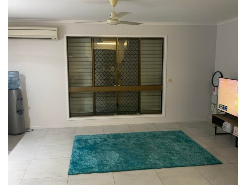 1/2 Podosky Street, West Mackay QLD 4740