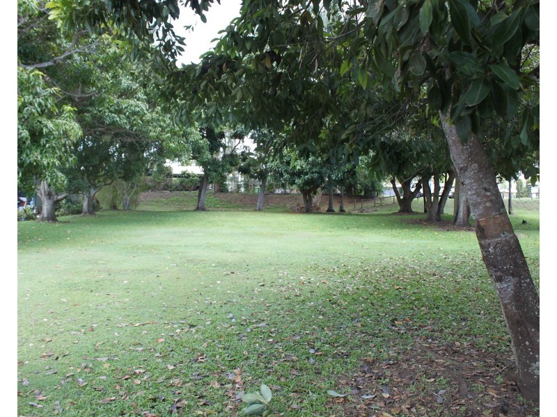 25 Melba Street, Armstrong Beach QLD 4737