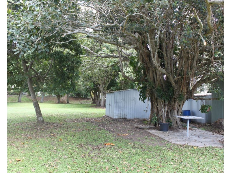 25 Melba Street, Armstrong Beach QLD 4737