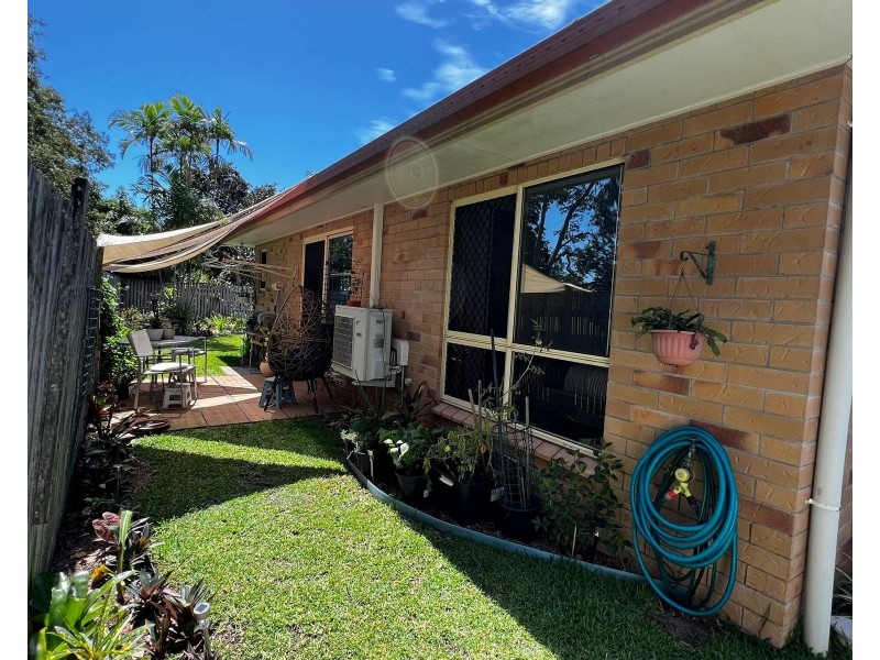 4/12 East Street, Sarina QLD 4737