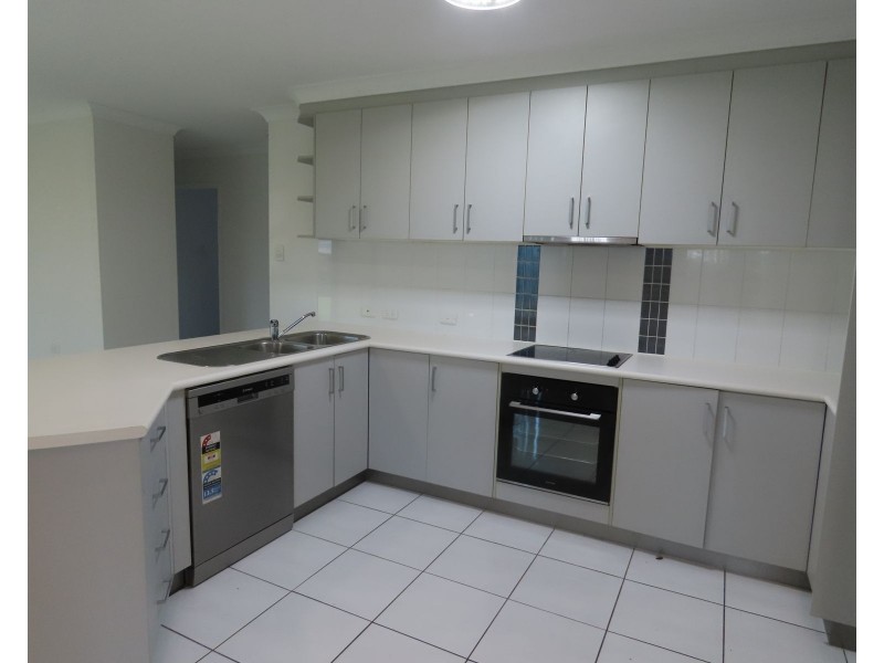 1 Mooney Court, Marian QLD 4753