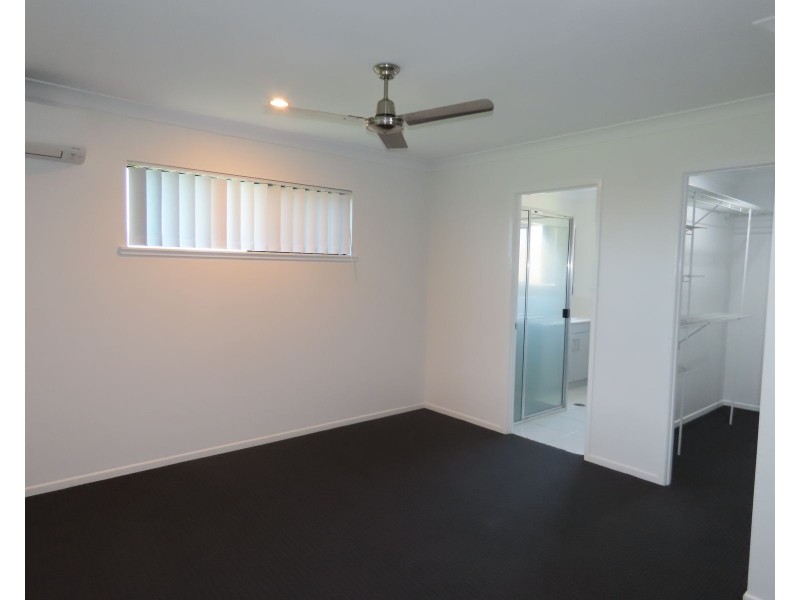 1 Mooney Court, Marian QLD 4753