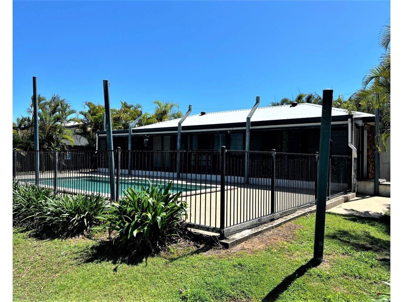 87 Rasmussen Avenue, Hay Point QLD 4740