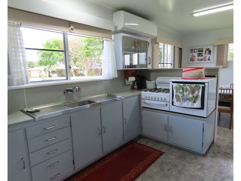 12 Harney Street, South Mackay QLD 4740