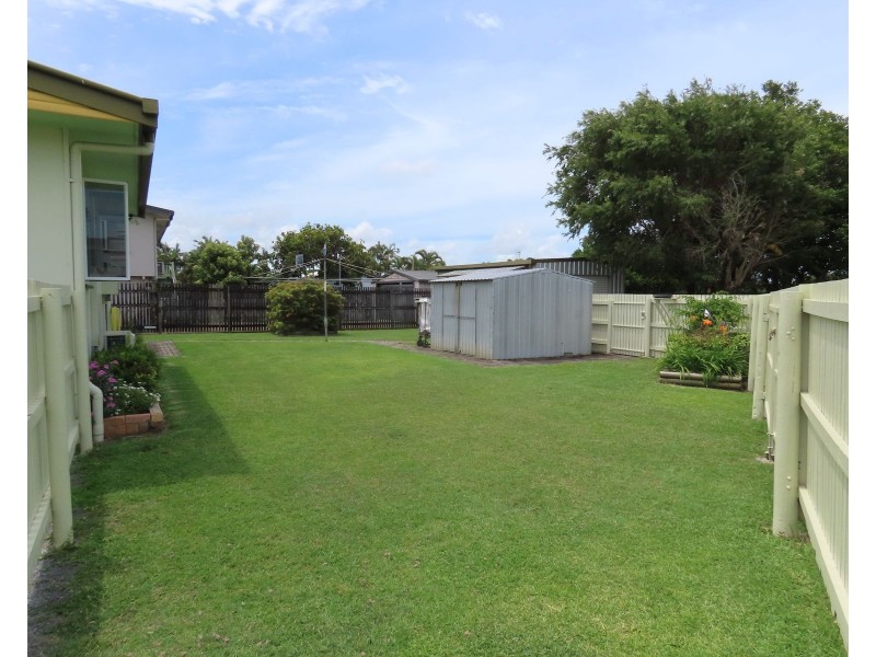 12 Harney Street, South Mackay QLD 4740