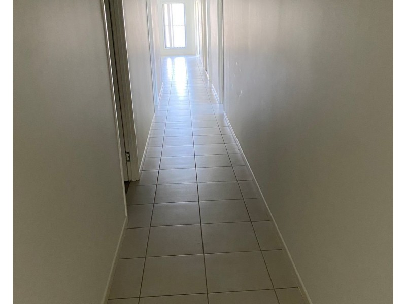 9 Cordia Street, Rural View QLD 4740