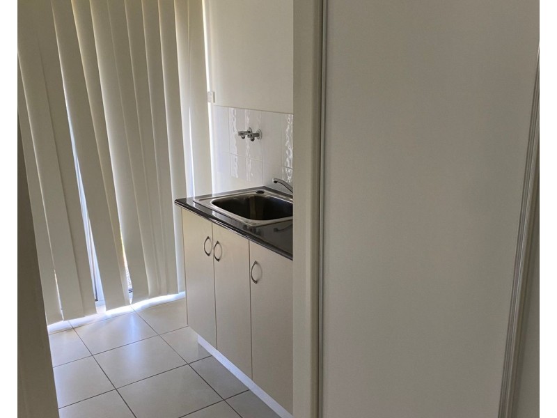 9 Cordia Street, Rural View QLD 4740