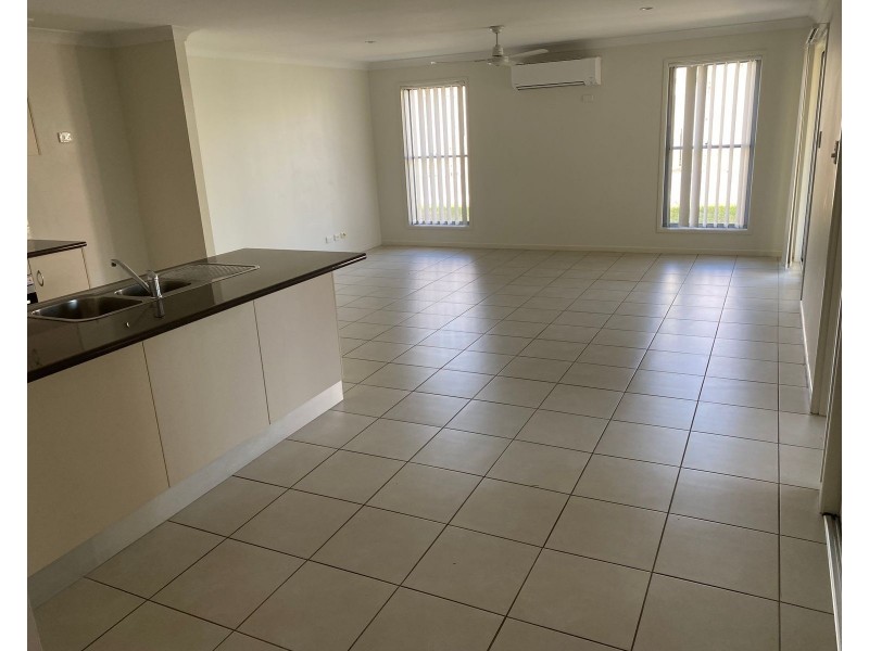 9 Cordia Street, Rural View QLD 4740