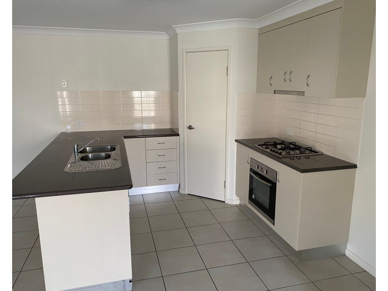 9 Cordia Street, Rural View QLD 4740