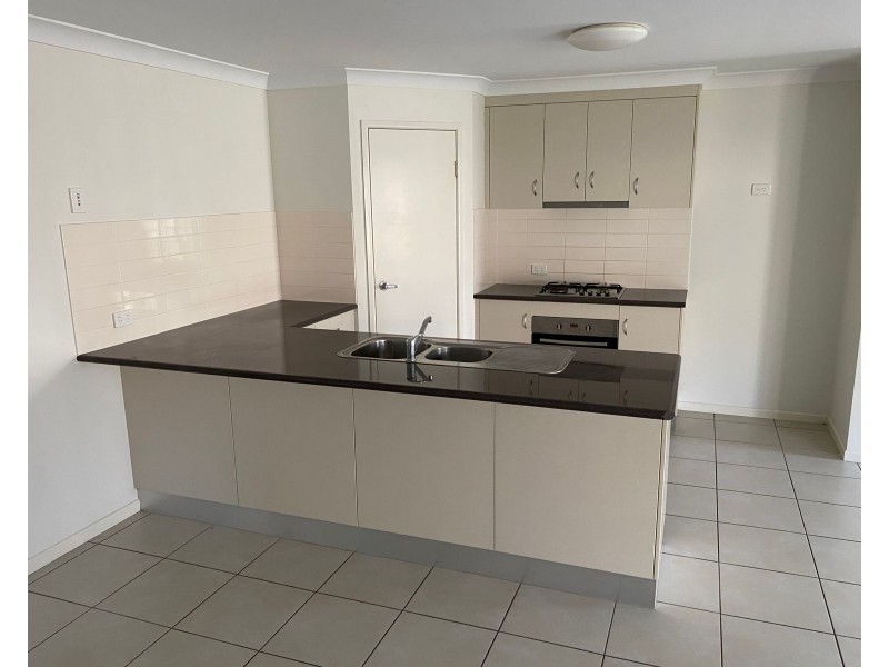 9 Cordia Street, Rural View QLD 4740