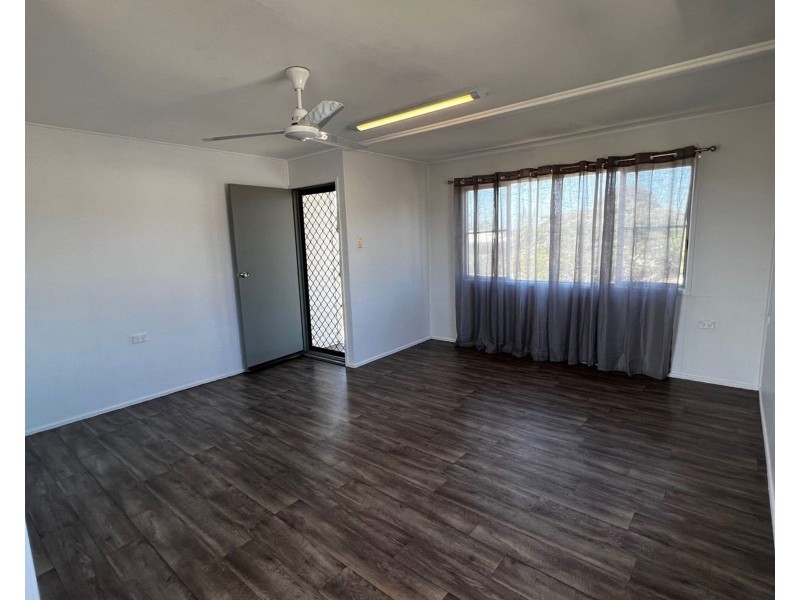 5 Ware Avenue, Sarina QLD 4737