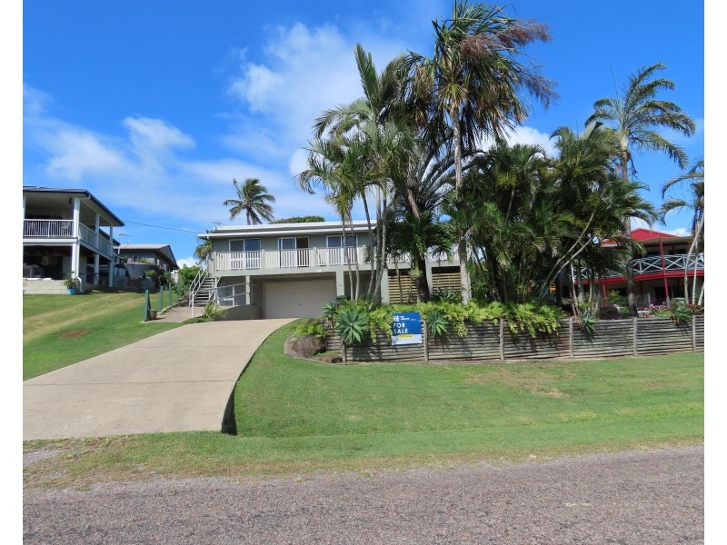 19 Crichton Street, Sarina Beach QLD 4737