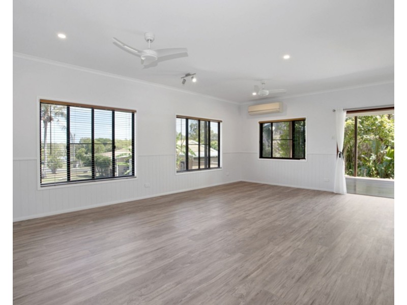 26 Windsor Drive, Hay Point QLD 4740