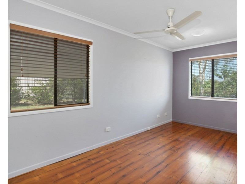 26 Windsor Drive, Hay Point QLD 4740