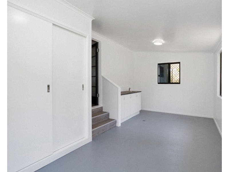 26 Windsor Drive, Hay Point QLD 4740