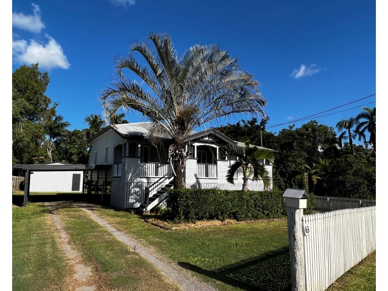 63 Range Road, Sarina QLD 4737