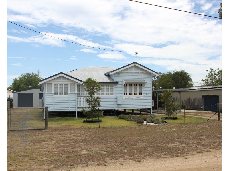 19 St Lawrence Street, Nebo QLD 4742