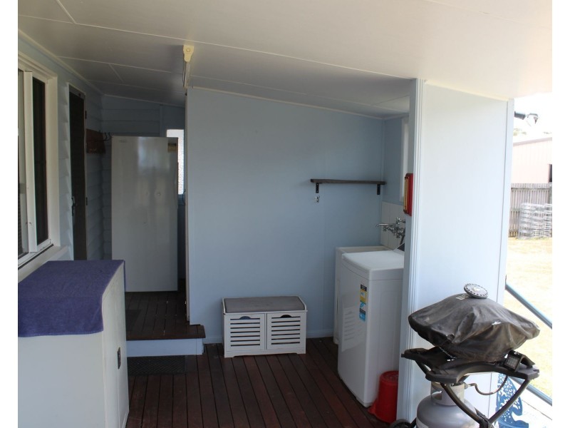19 St Lawrence Street, Nebo QLD 4742