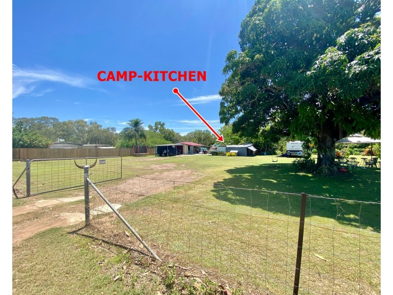 8 Waverley Street, St Lawrence QLD 4707