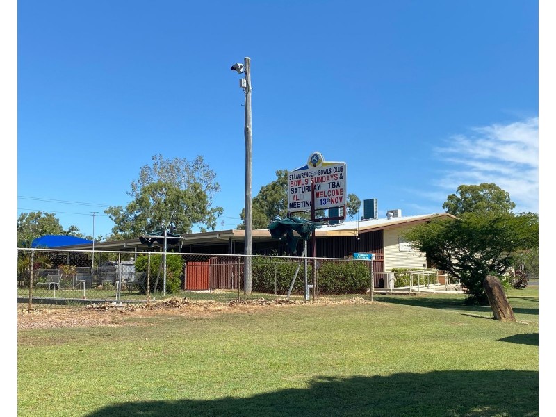 8 Waverley Street, St Lawrence QLD 4707
