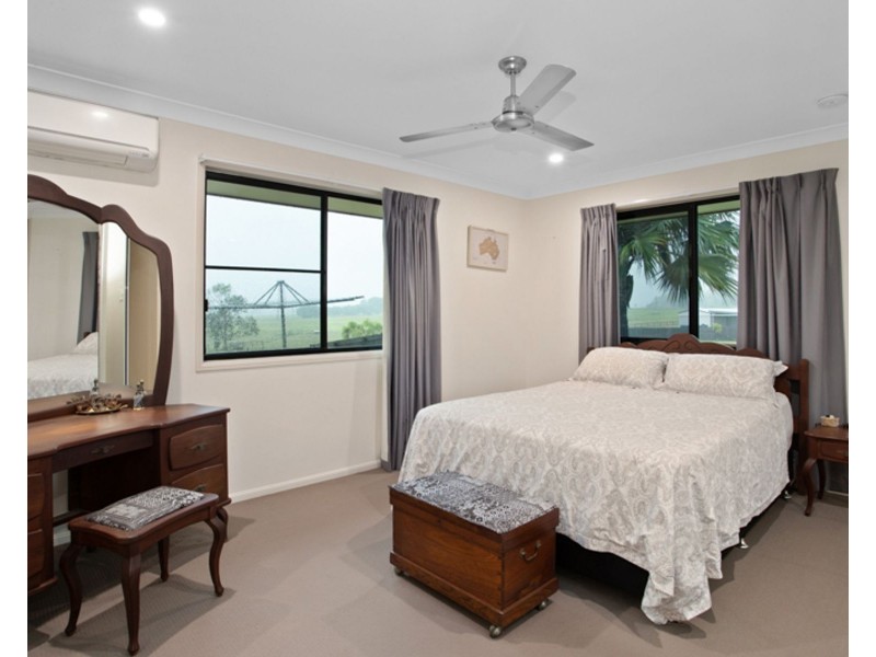 929 Grasstree Road, Sarina Beach QLD 4737