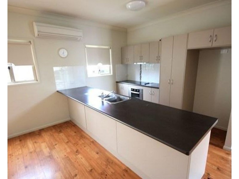 27 Vincent Street, South Mackay QLD 4740