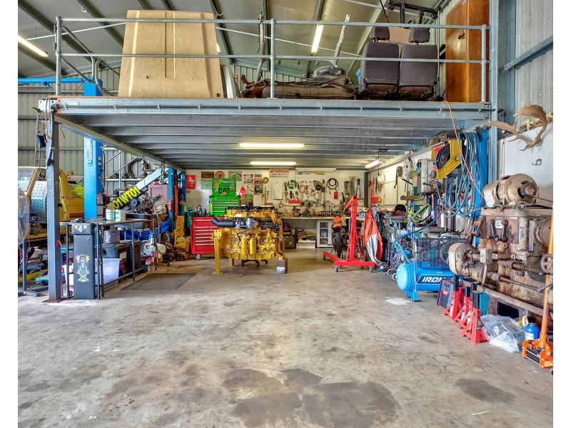 1623 Yakapari Seaforth Road, Mount Jukes QLD 4740