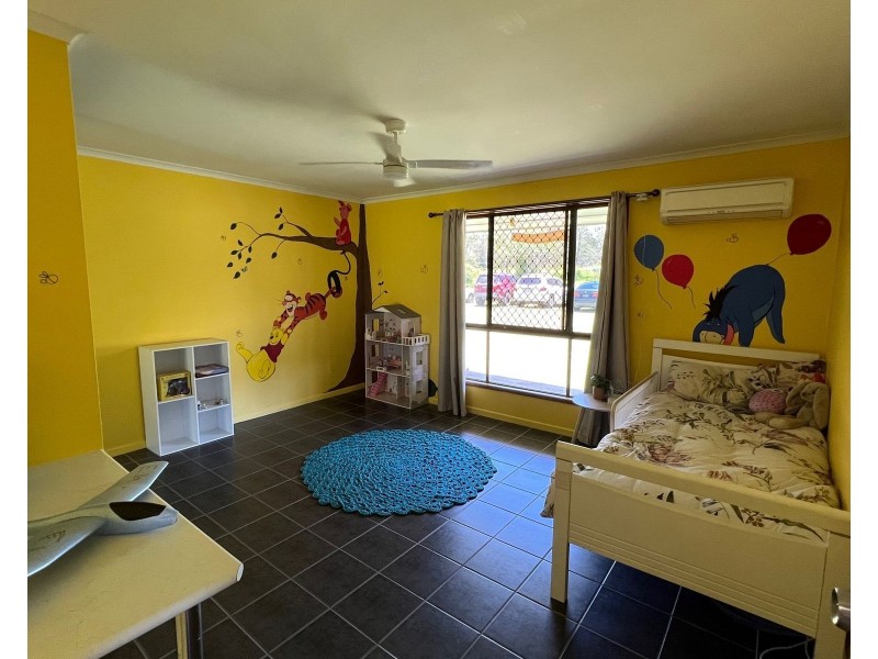 8 Huntly Road, Sarina QLD 4737