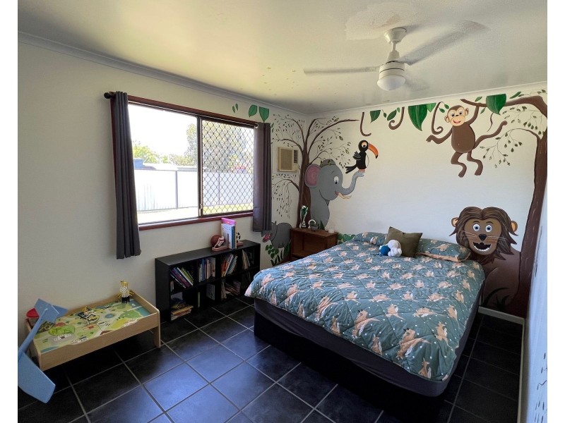 8 Huntly Road, Sarina QLD 4737