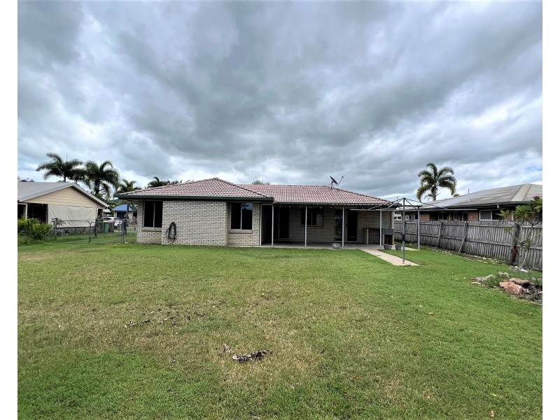 5 Lando Avenue, Sarina QLD 4737