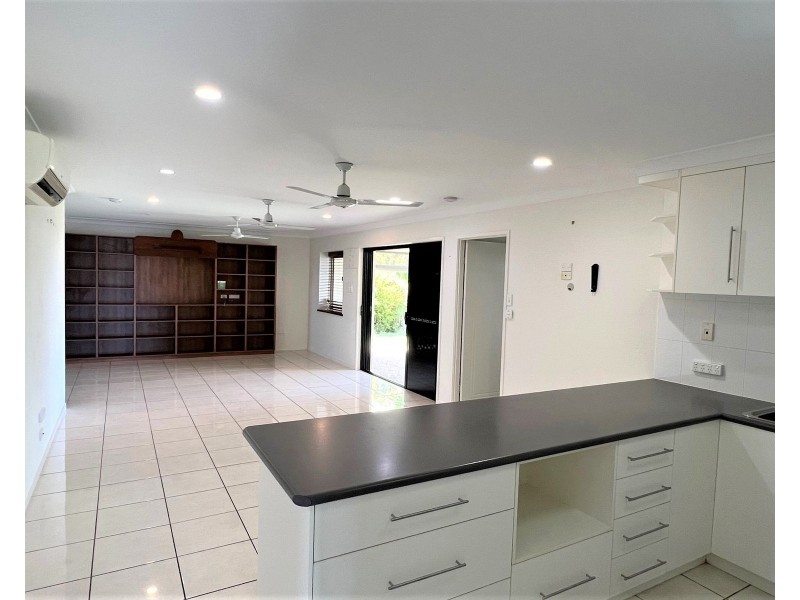 47 Pacific Avenue, Sarina QLD 4737