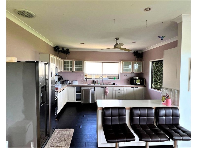 17 Hackett Court, Campwin Beach QLD 4737