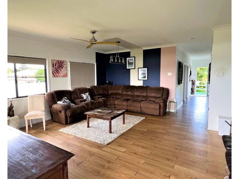 17 Hackett Court, Campwin Beach QLD 4737