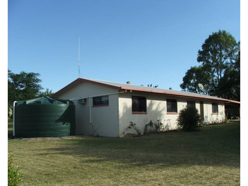 364 Bolingbroke Road, Koumala QLD 4738