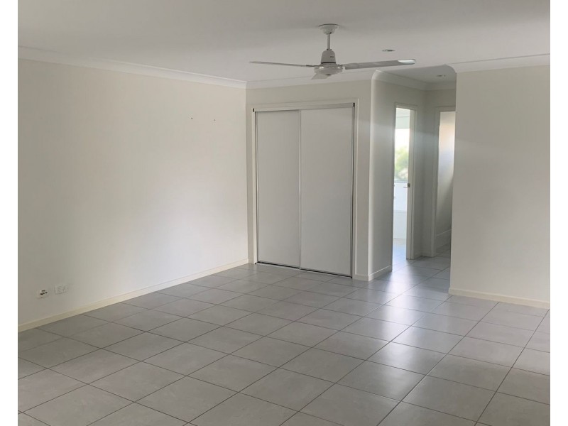 4/8 Maud Street, Mirani QLD 4754