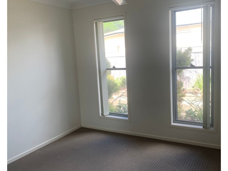 4/8 Maud Street, Mirani QLD 4754