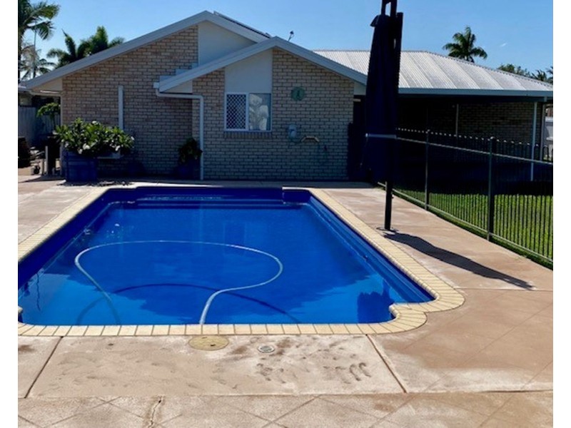 16 Caledonian Drive, Beaconsfield QLD 4740
