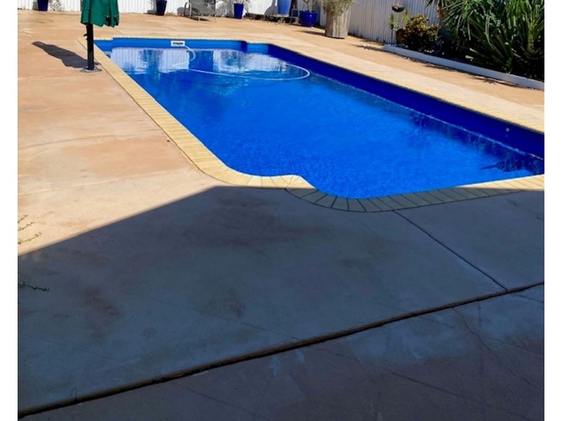 16 Caledonian Drive, Beaconsfield QLD 4740