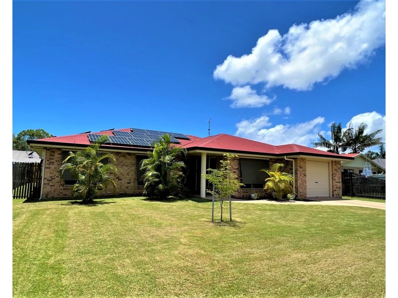 5 Brownsey Court, Sarina QLD 4737