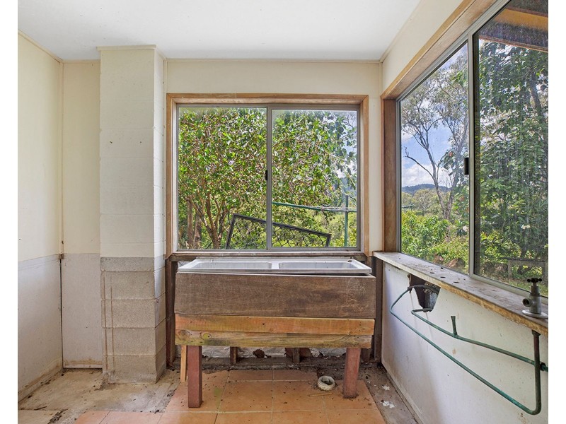 519 Middle Creek Road, Sarina QLD 4737