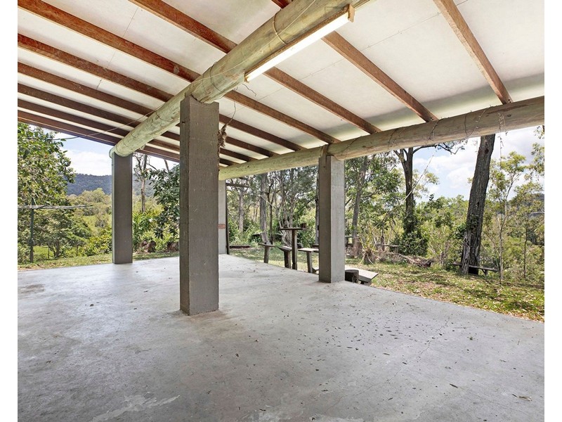 519 Middle Creek Road, Sarina QLD 4737