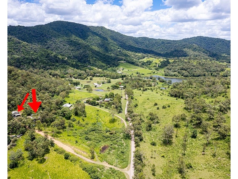 519 Middle Creek Road, Sarina QLD 4737