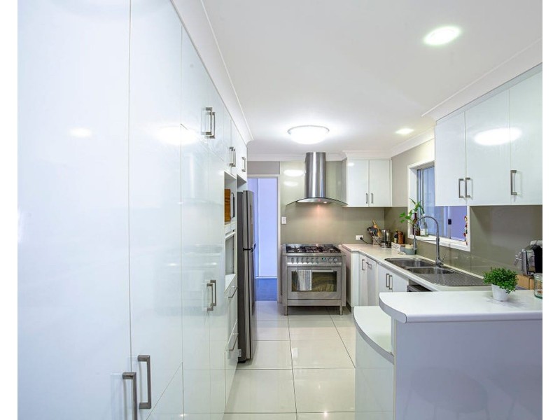 9 Brampton Avenue, Bucasia QLD 4750