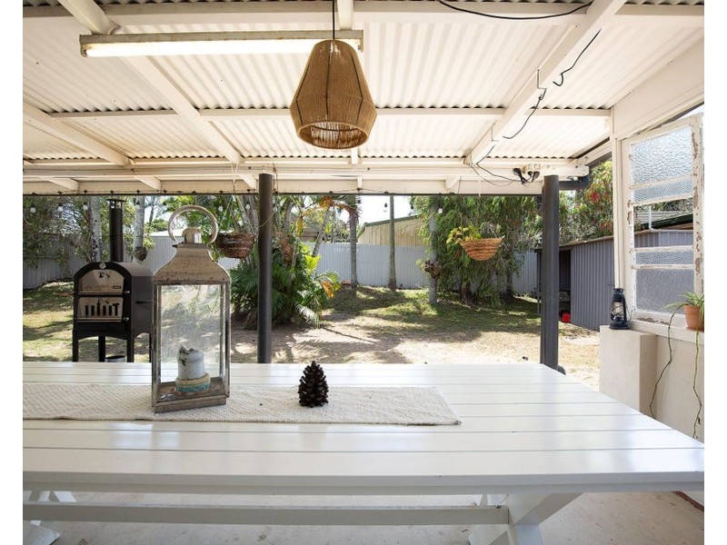 9 Brampton Avenue, Bucasia QLD 4750