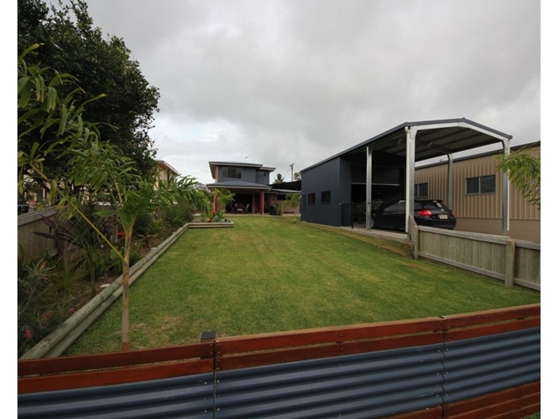 21 Pilchowski Street, Seaforth QLD 4741